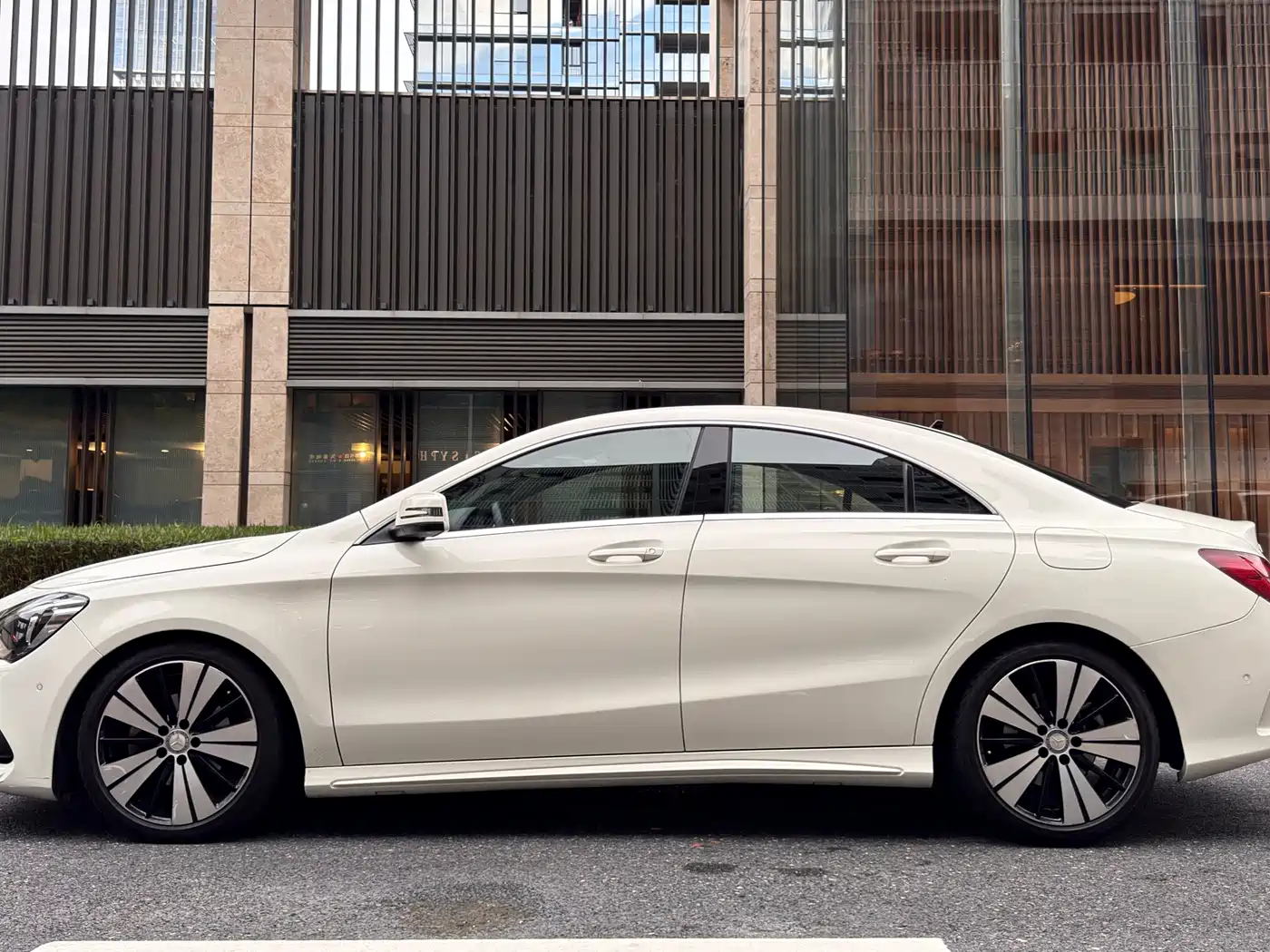 Mercedes-Benz CLA (Import) 2017 2017 Facelift CLA 200 Style