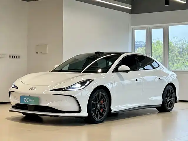  IM Motors IM L6 2024 Max Standard Edition