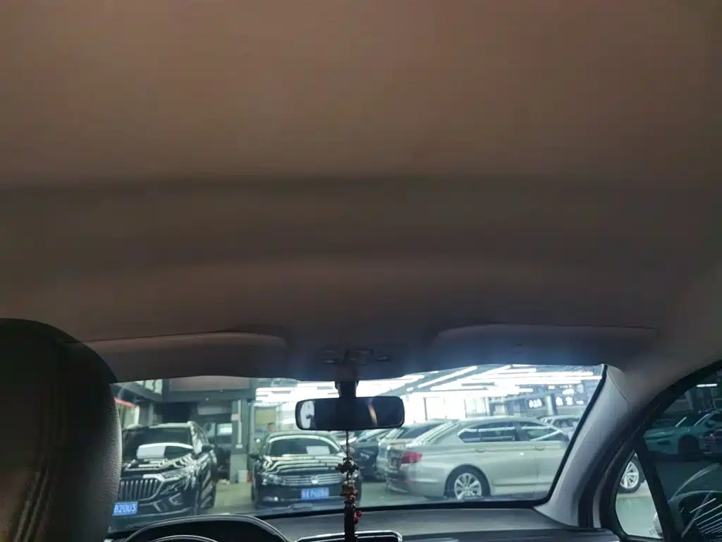 Peugeot 2008 2014 1.6L Automatic Trend Edition фото 18