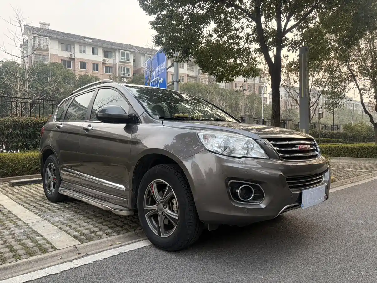 Фото 2 - Haval H6