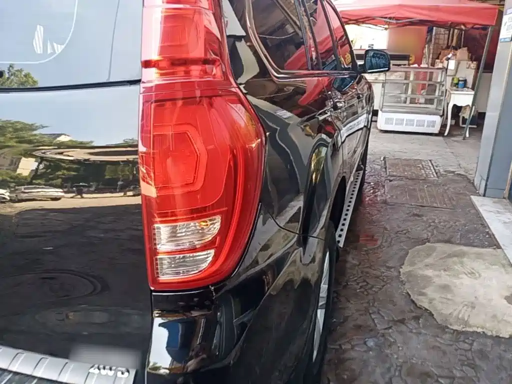 Haval H9 2016 2015 2.0T 4WD Luxury 7-Seater