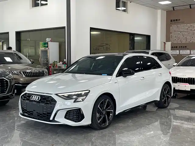Audi A3 2022 Sportback 35 TFSI Style Sport — фото 1
