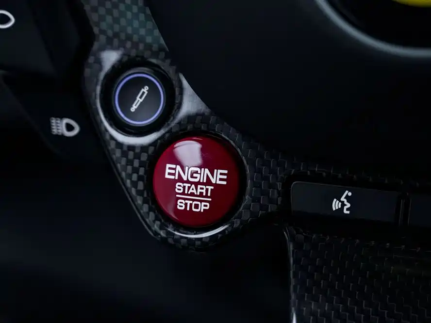 Ferrari 812 2019 2017 6.5L Superfast