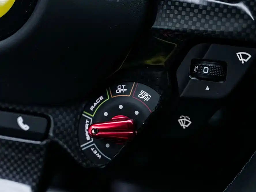 Ferrari 812 2019 2017 6.5L Superfast
