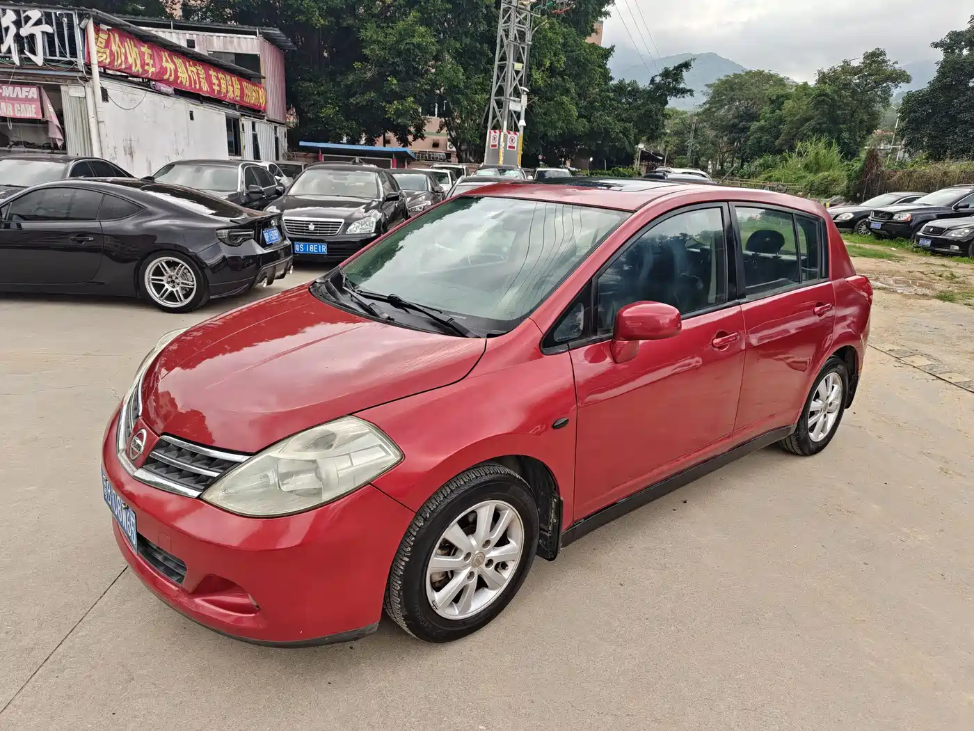 Nissan Tiida 2009 2008 1.6L Automatic Smart