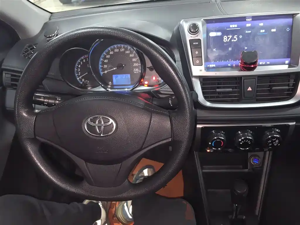 Toyota YARiS L Zhi Xuan 2016 Facelift 1.5E CVT Charming Edition фото 10