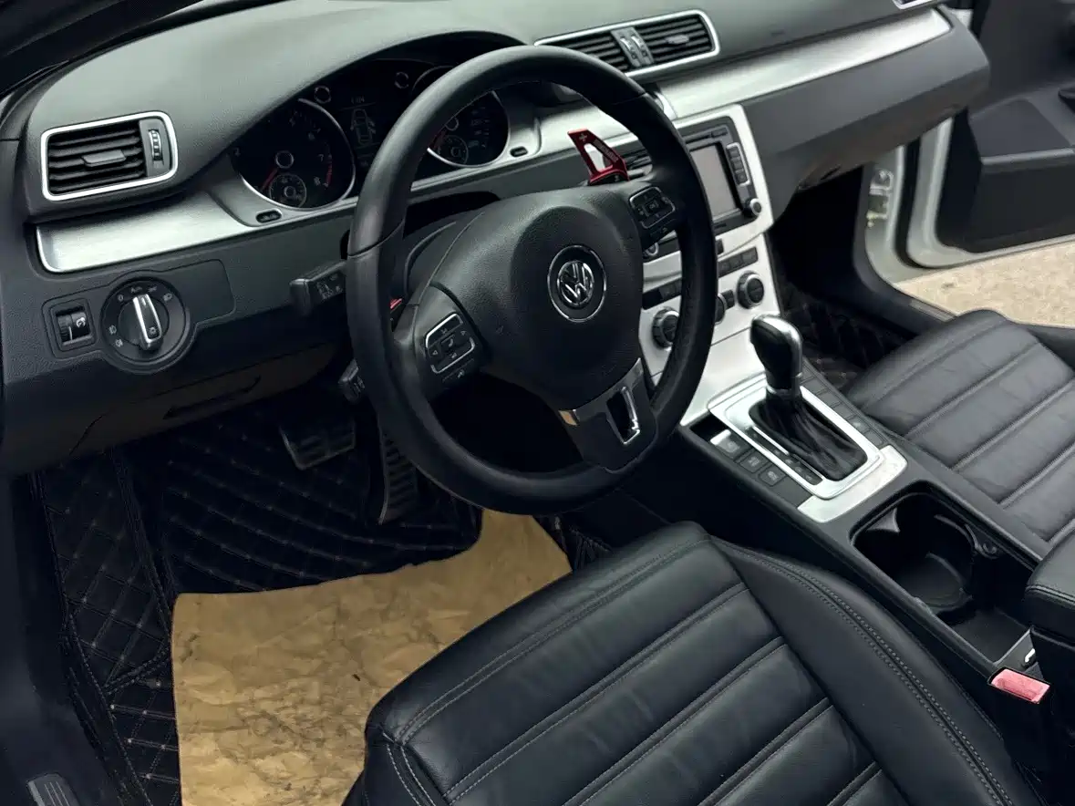 Volkswagen FAW-Volkswagen CC 2016 Model 1.8TSI Premium фото 8
