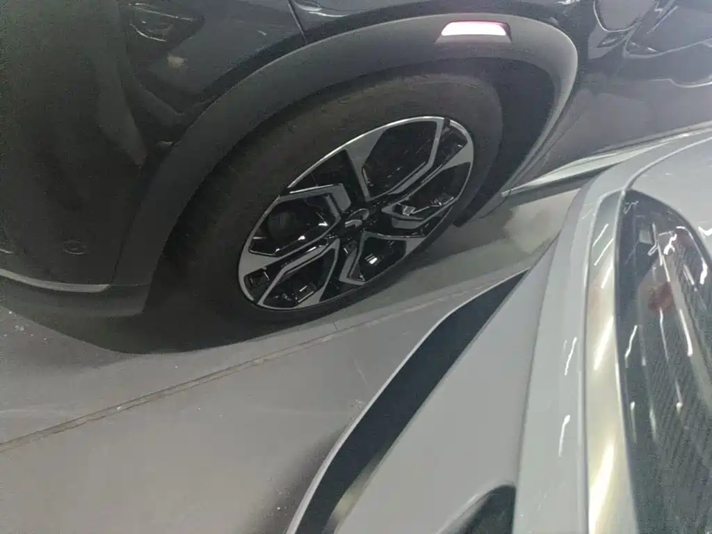 NIO ES8 2021 2020 415KM 7-Seater
