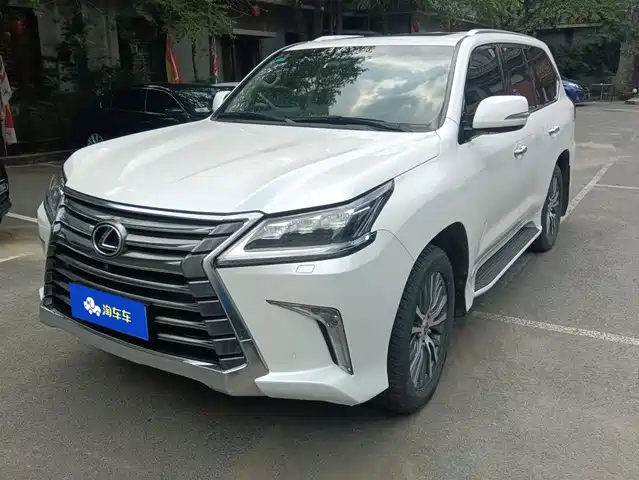 Lexus LX 2019