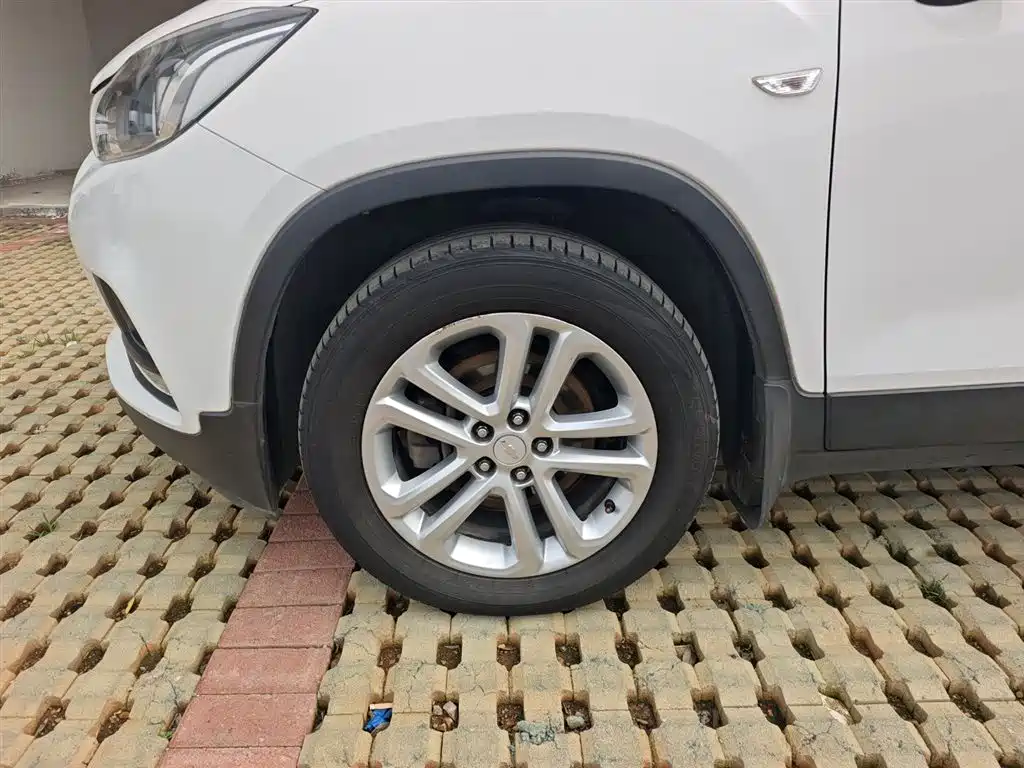Chevrolet Trax 2017 1.4T Manual 2WD Comfort фото 20