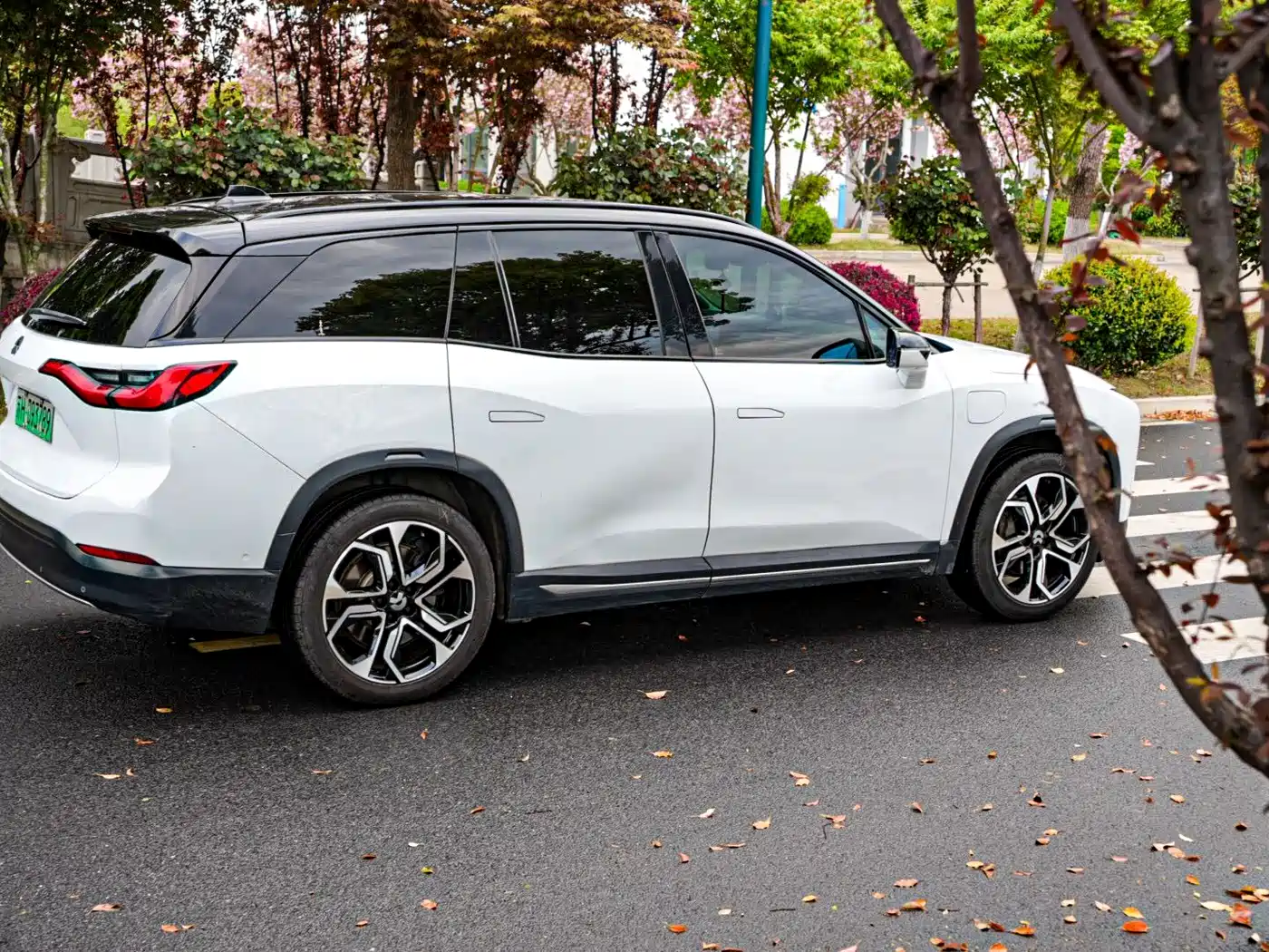 NIO NIO ES8