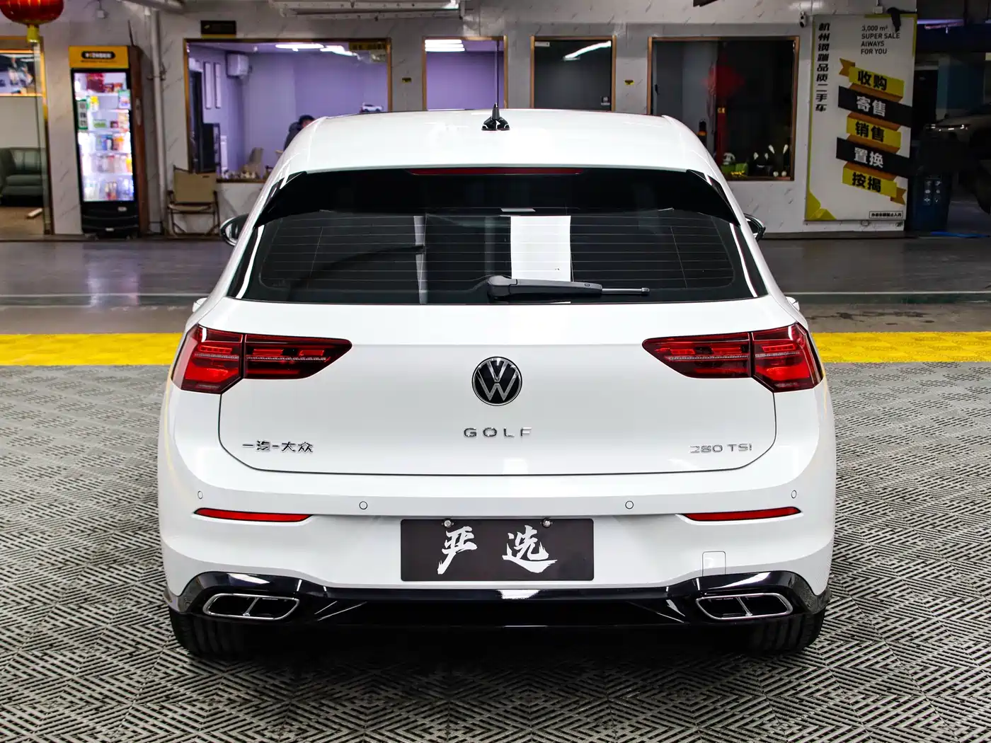 Volkswagen Golf 2023 280TSI DSG R-Line Lite фото 21