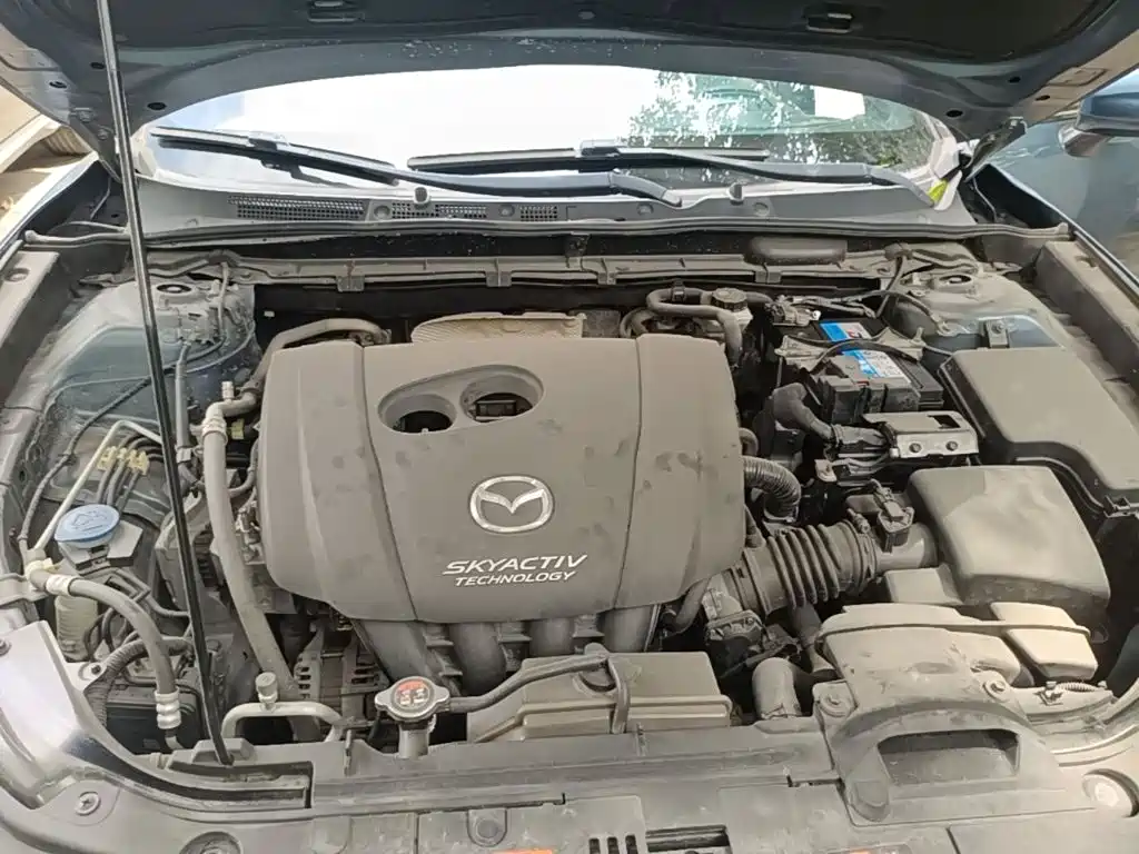 Photo 20 - Mazda CX-4