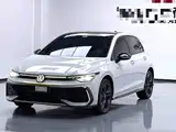 Photo 1 - Volkswagen Golf