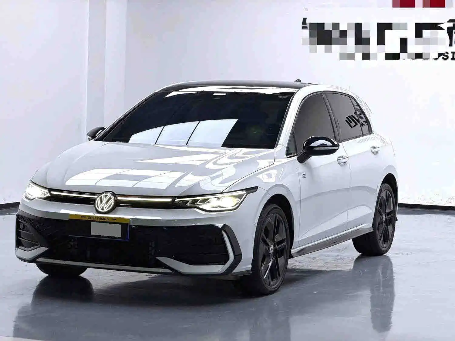 Photo 1 - Volkswagen Golf