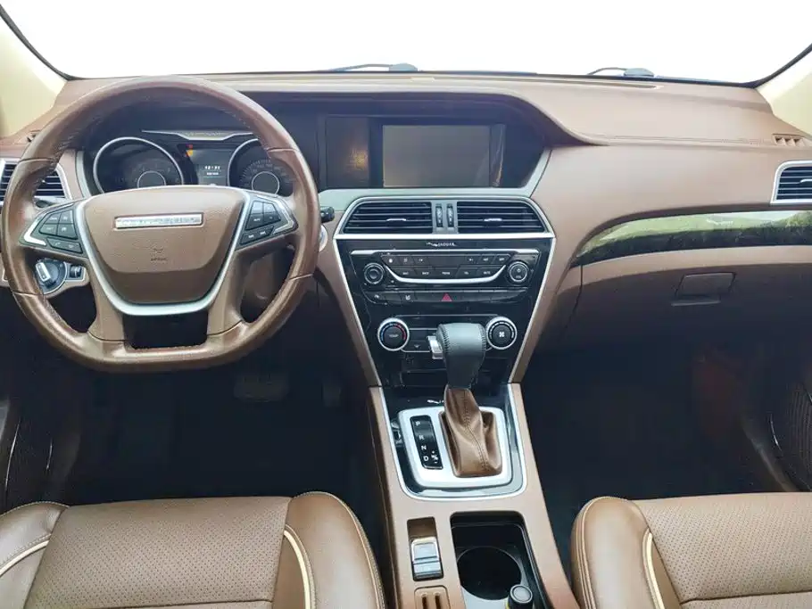 Leopaard CS10 2019 2017 Model 2.0T Automatic Luxury Edition