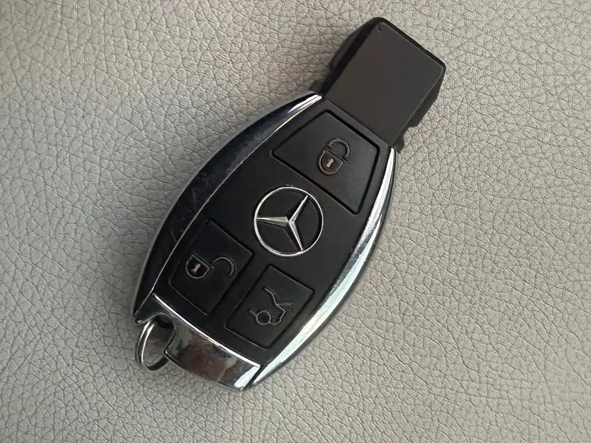Mercedes-Benz S-Class 2011 S 350 L CGI фото 14