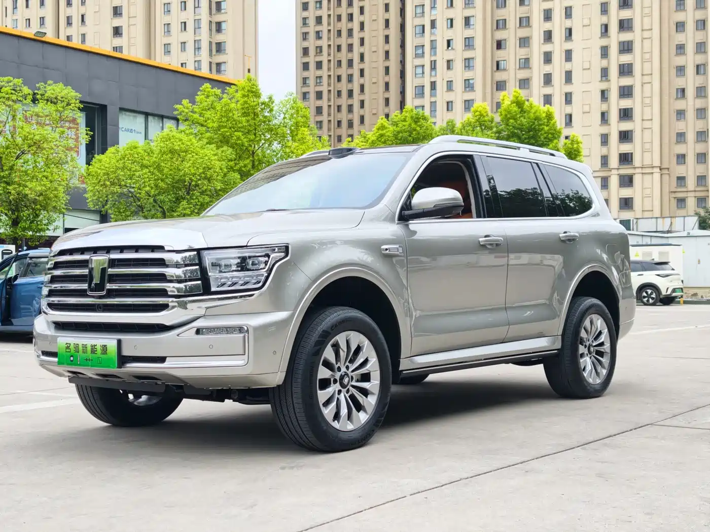 2025 Tank 500 EV
