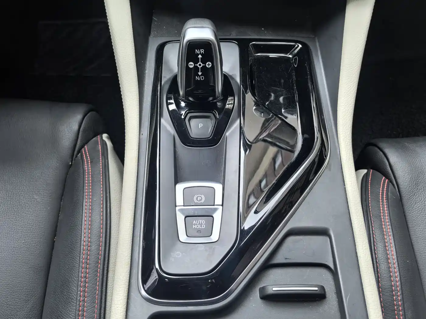 Lynk & Co 02 2019 High Energy Edition 2.0T Auto 2WD Pro Version China VI фото 15