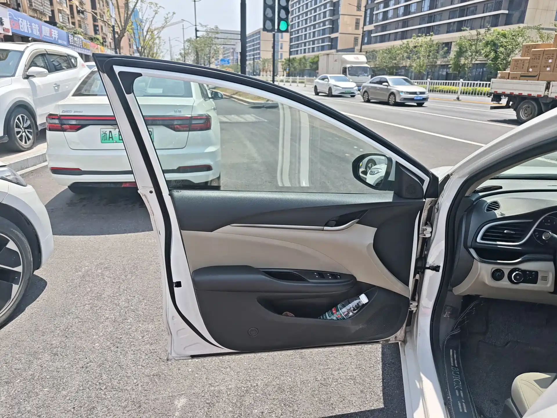 Фото 13 - Buick Excelle