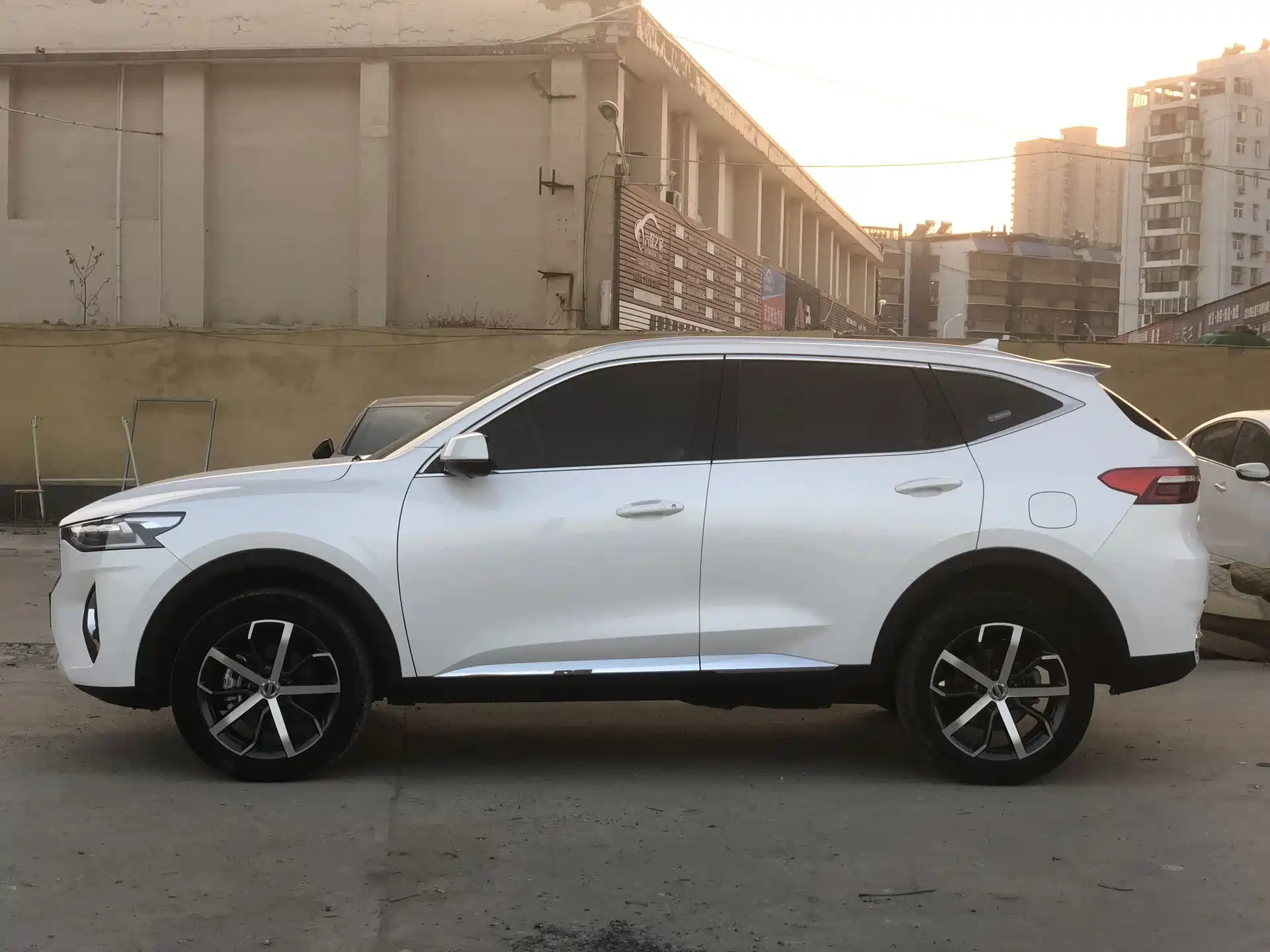 Photo 11 - Haval F7