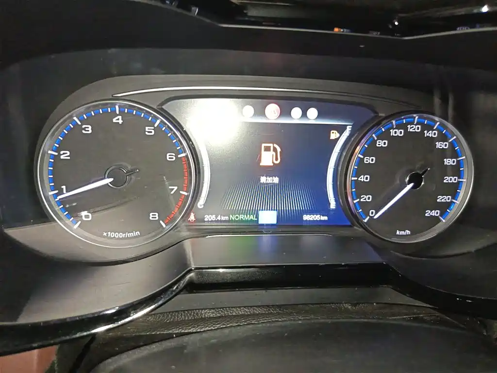 GAC Trumpchi Trumpchi GS8 2017 320T 2WD Luxury Smart Connect (7-seater) фото 8