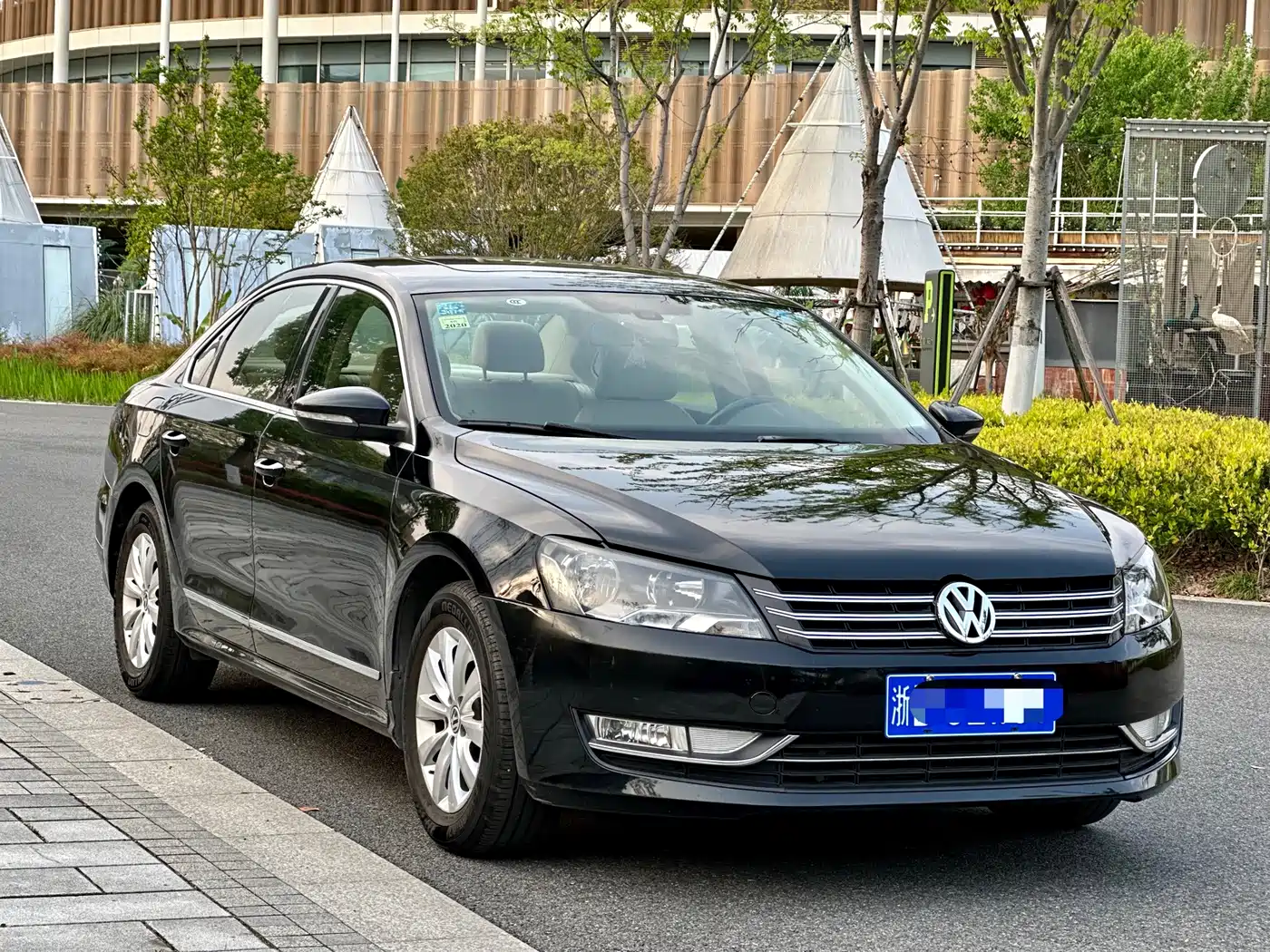 Volkswagen Passat 2013 1.8TSI DSG Zunrong фото 3