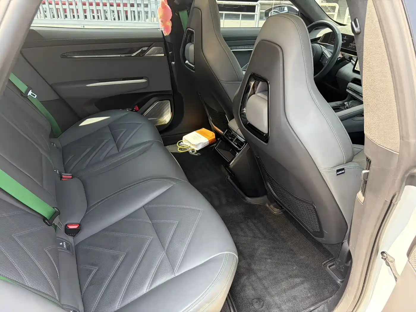 ZEEKR EXTREME KRYPTON 001