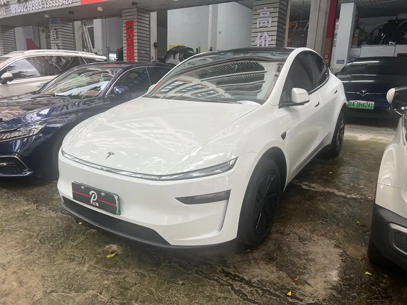 Tesla Model Y 2026 Long Range Rear-Wheel Drive
