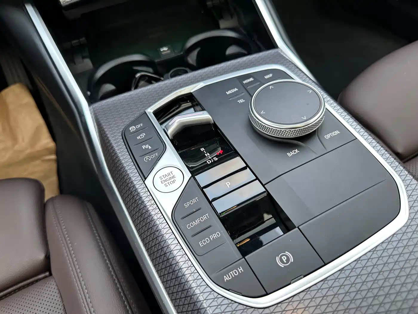 BMW 3 Series 2024 325Li M Sport Shadowline Package фото 7