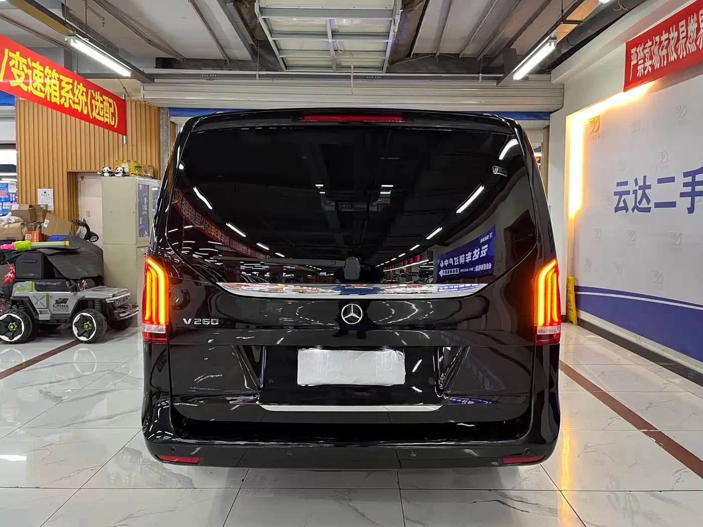 Mercedes-Benz V-Class 2018 V 260 Premium Edition China V фото 4