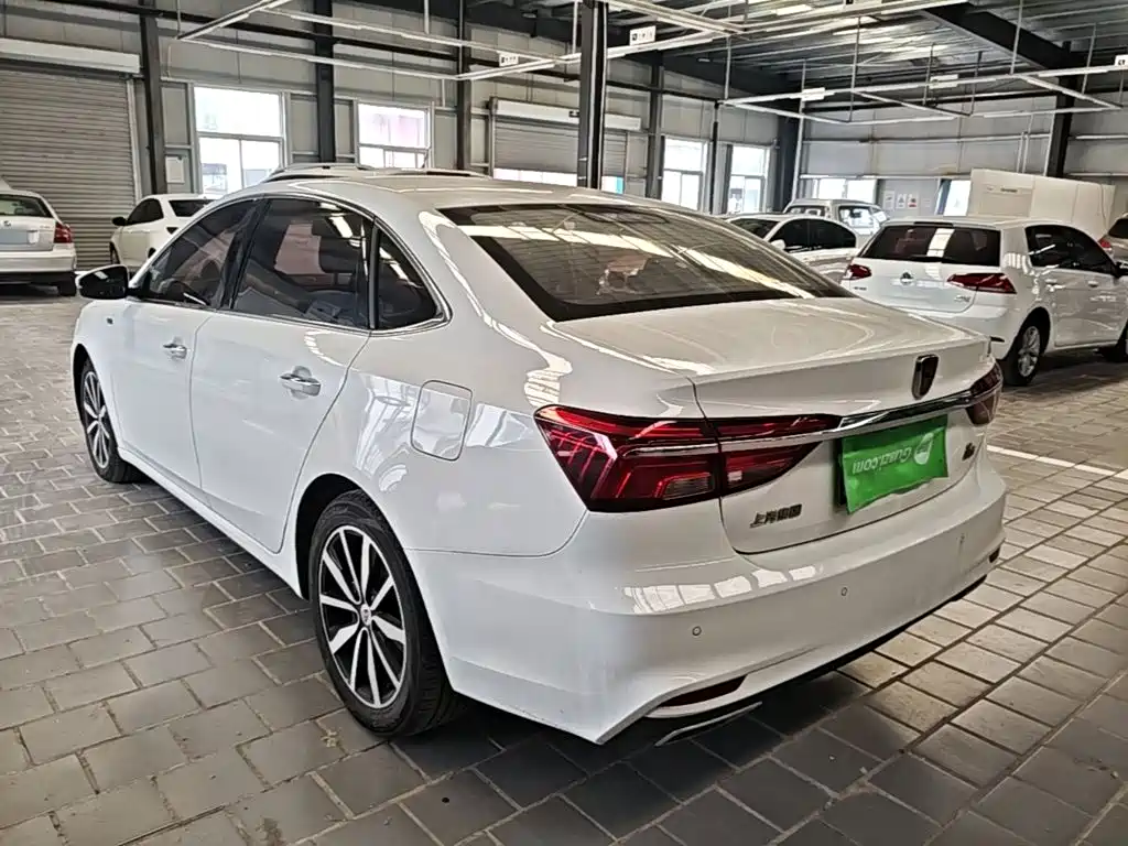 Roewe i6 2018 2018 20T Automatic Flagship Edition