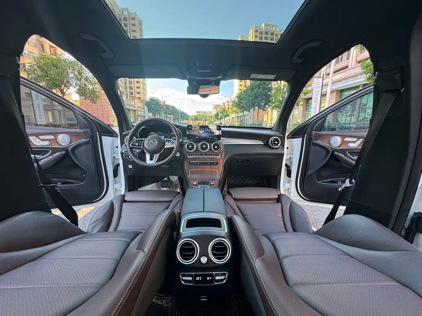 Mercedes-Benz GLC 2021 GLC 300 L 4MATIC Sporty фото 16