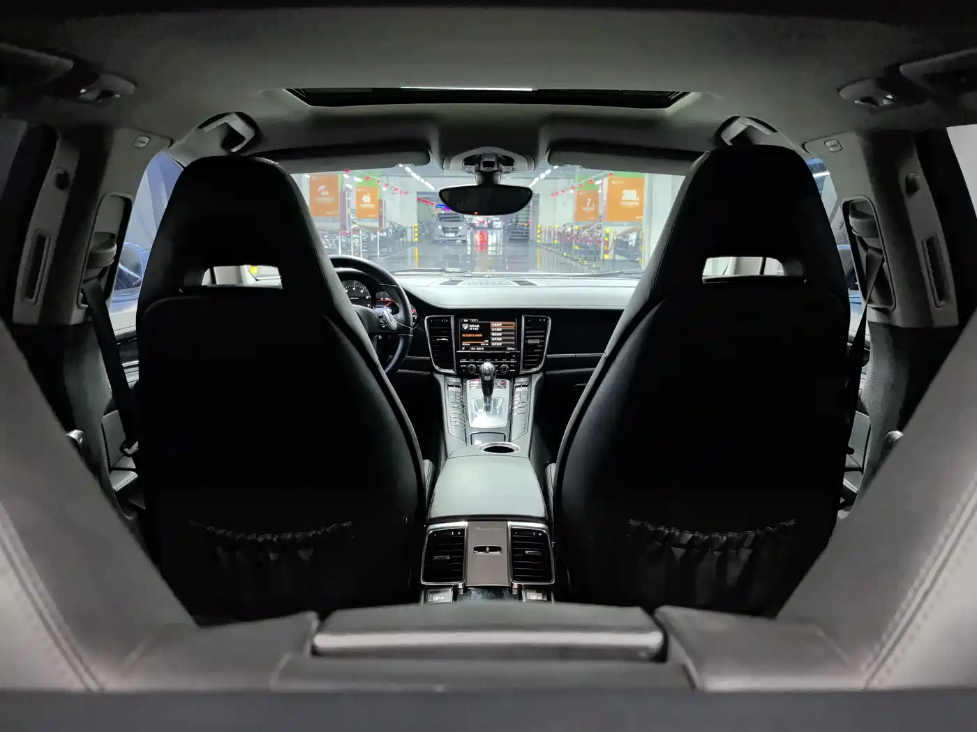 Porsche Panamera 2014 Panamera 4 3.0T фото 14