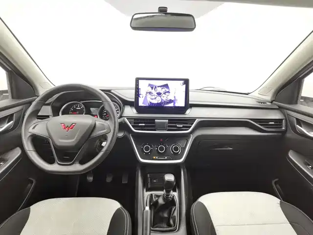 Wuling Motors Wuling Hongguang S3 2019 1.5L Manual Standard Model China VI — фото 5
