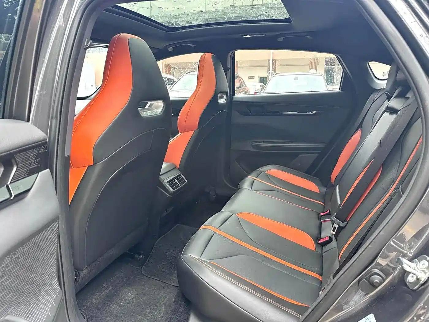 Changan UNI-V 2026 2024 1.5T Deluxe Sport