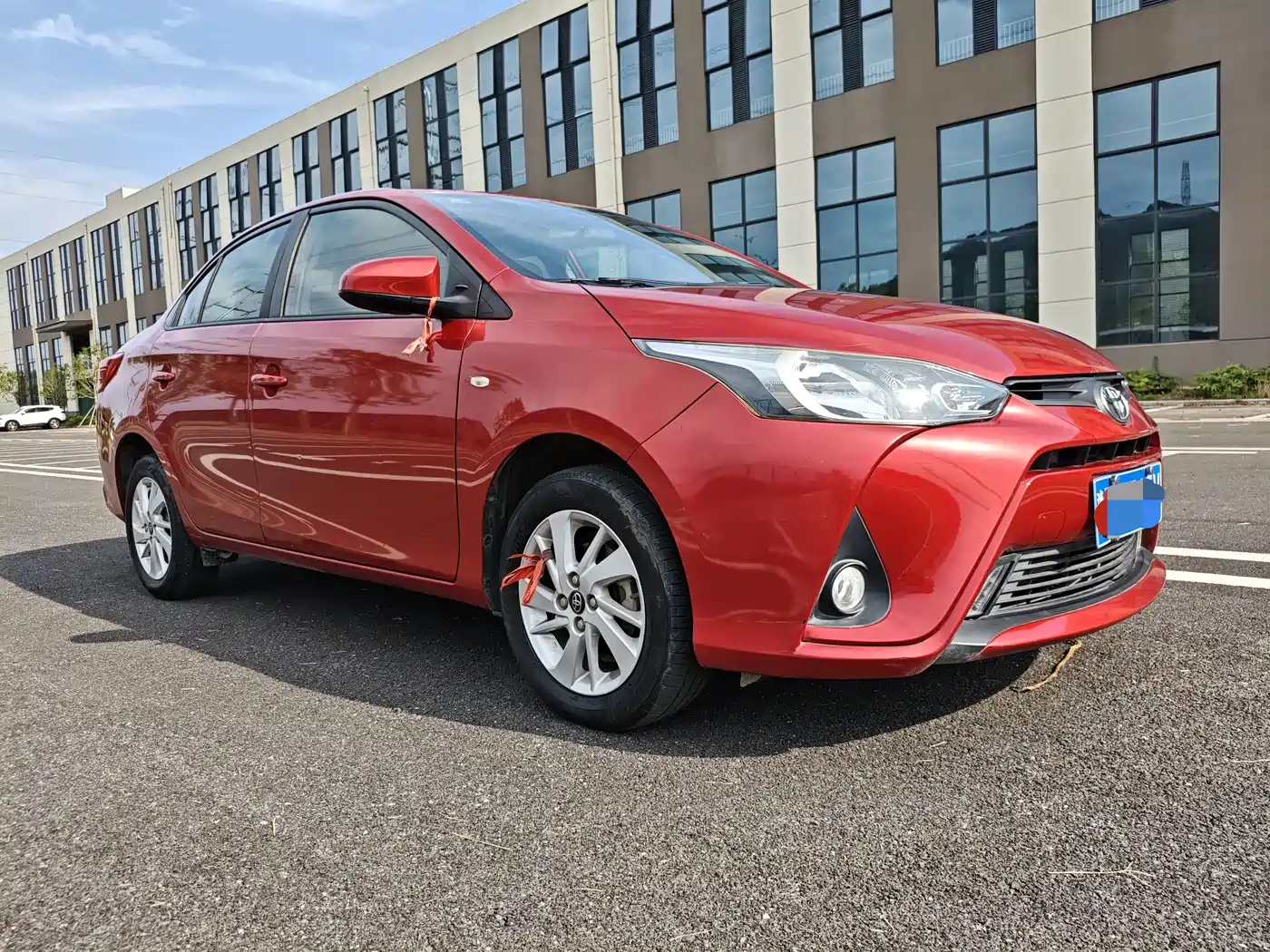 Фото 3 - Toyota YARiS L Zhi Xiang
