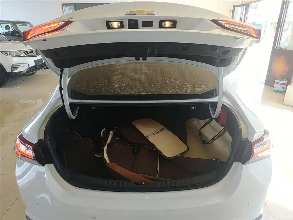 CHEVROLET MAI RUIBAO XL