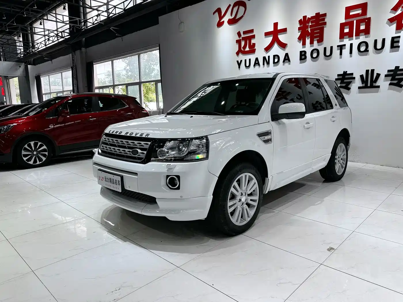 Land Rover Freelander 2 2014 2014 2.0T Si4 HSE Gasoline Edition