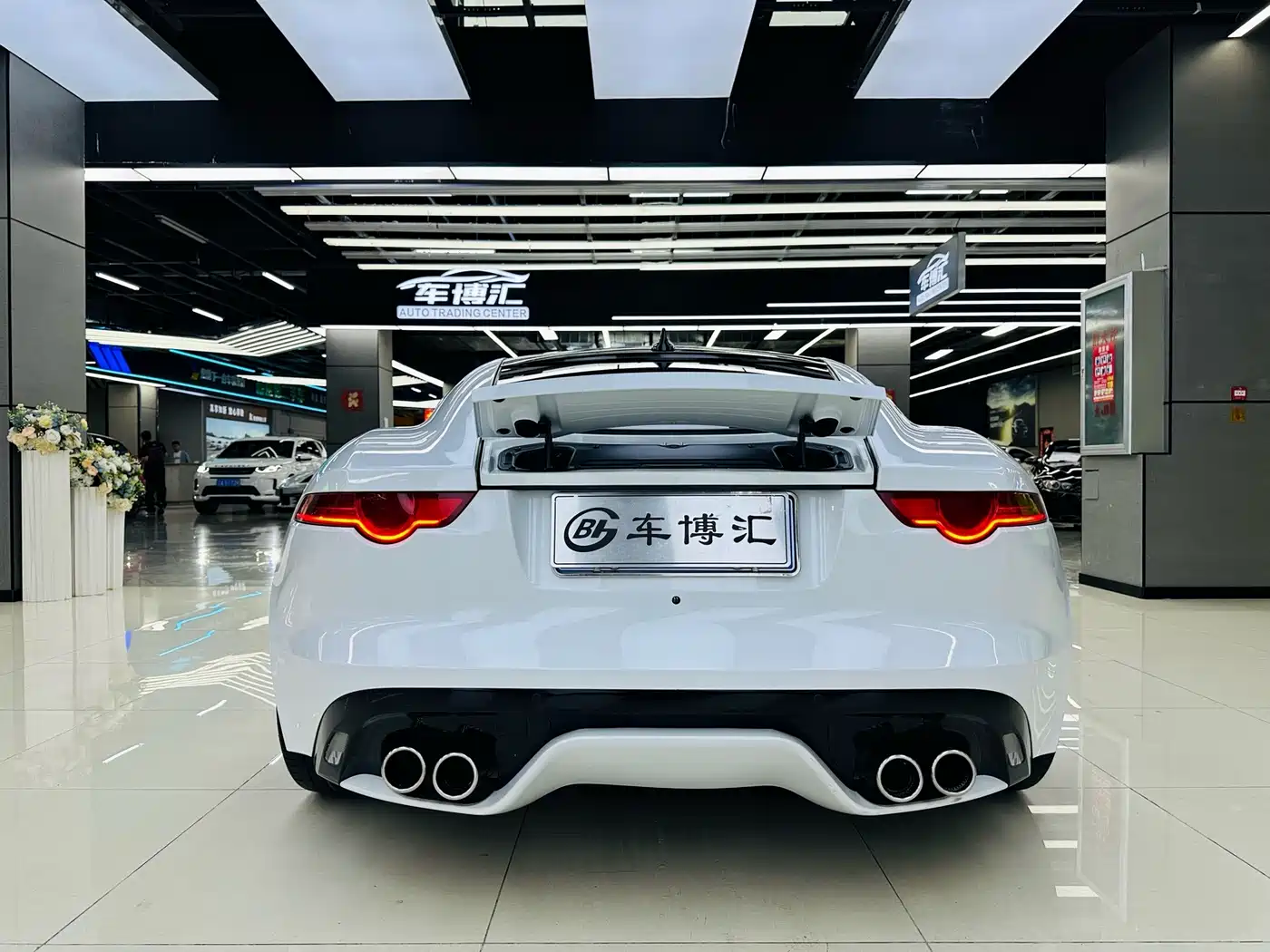 Jaguar F-TYPE 2017 2016 3.0 SC Hardtop
