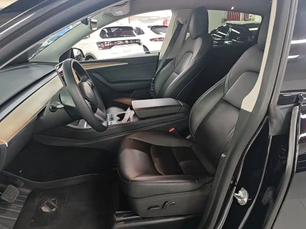 Tesla Model Y 2021 2021 Standard Range Rear-Wheel Drive