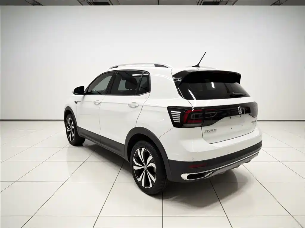 Volkswagen T-Cross 2019 280TSI DSG Luxury Edition фото 5