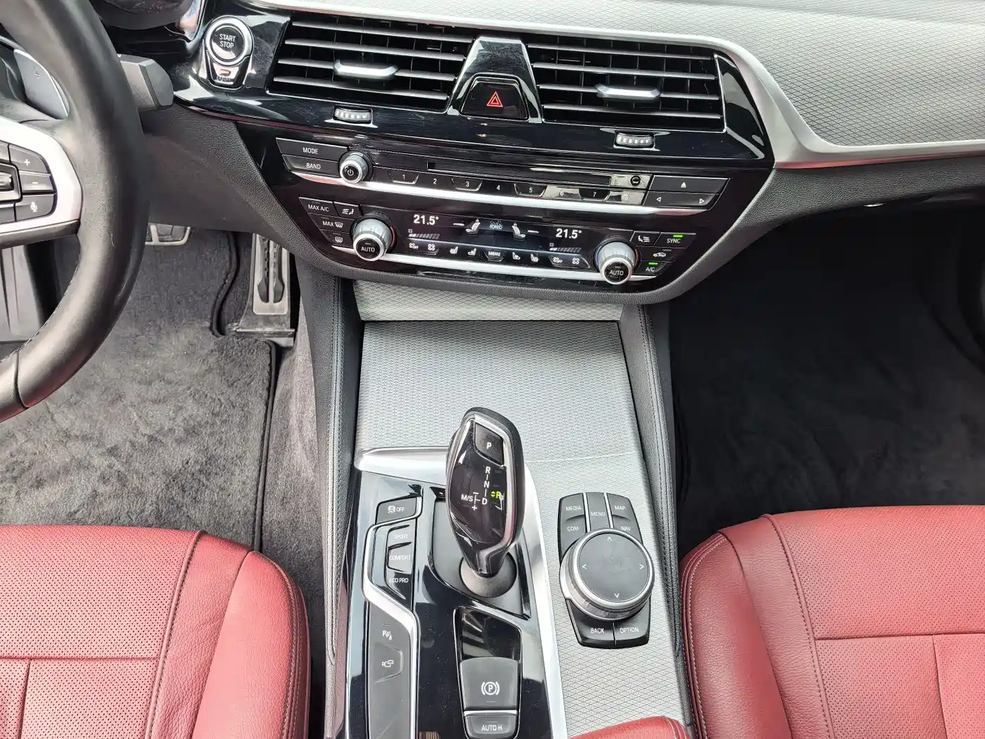 BMW 5 Series 2018 530Li Premium M Sport Package фото 8