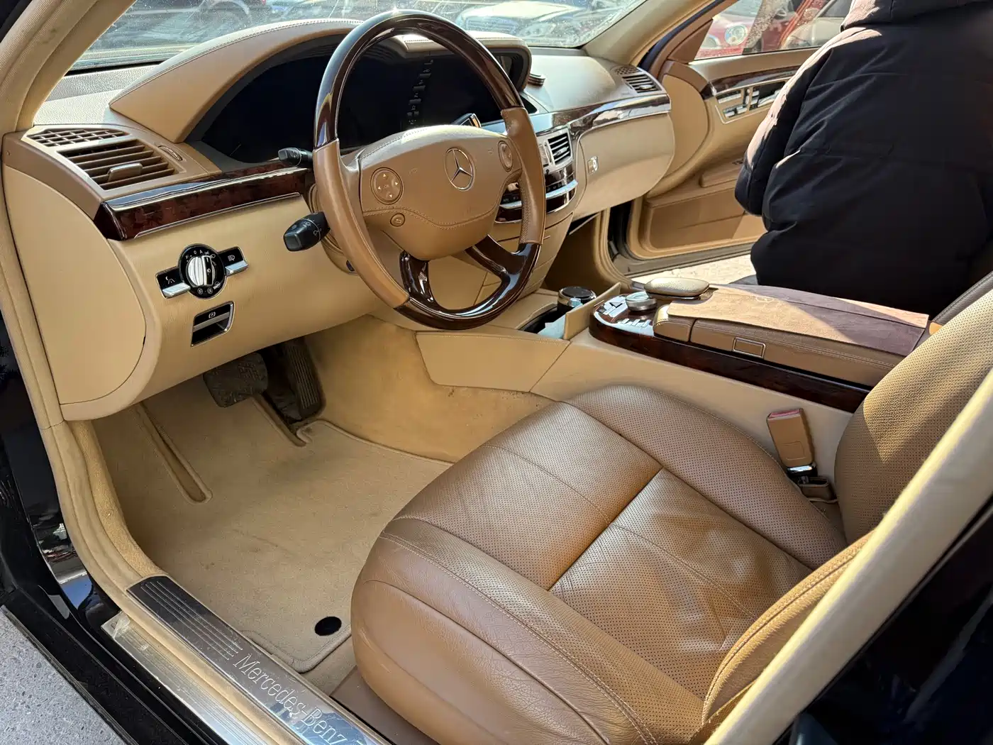 Фото 5 - Mercedes-Benz S-Class