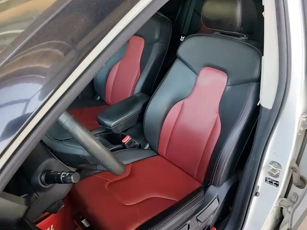 Photo 15 - Haval H2s