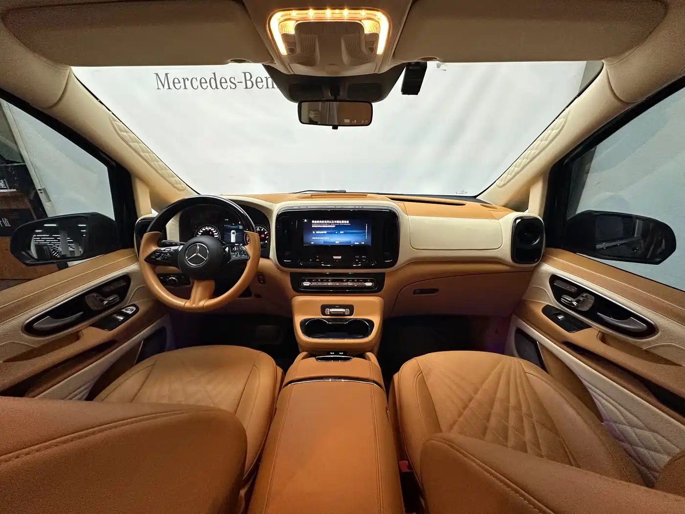 Mercedes-Benz Vito 2024 2.0T Elite Edition 7-Seater фото 5