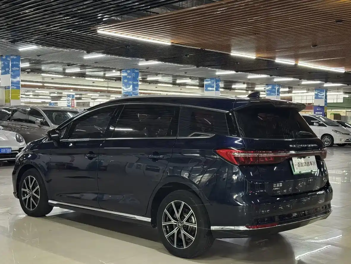 BYD Song MAX New Energy 2022 2022 DM-i 105KM Flagship Model