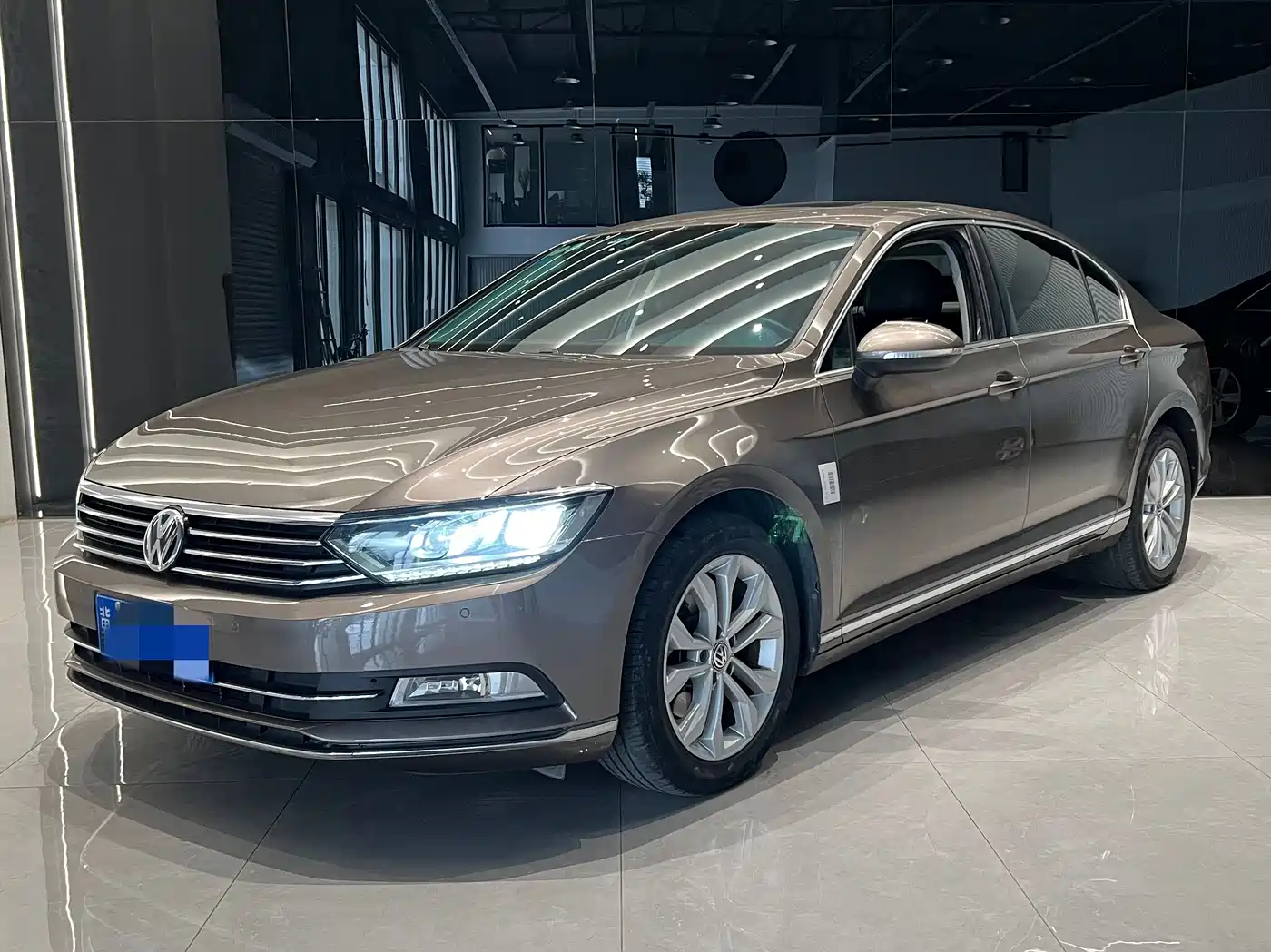 Volkswagen Magotan 2017 330TSI DSG Luxury