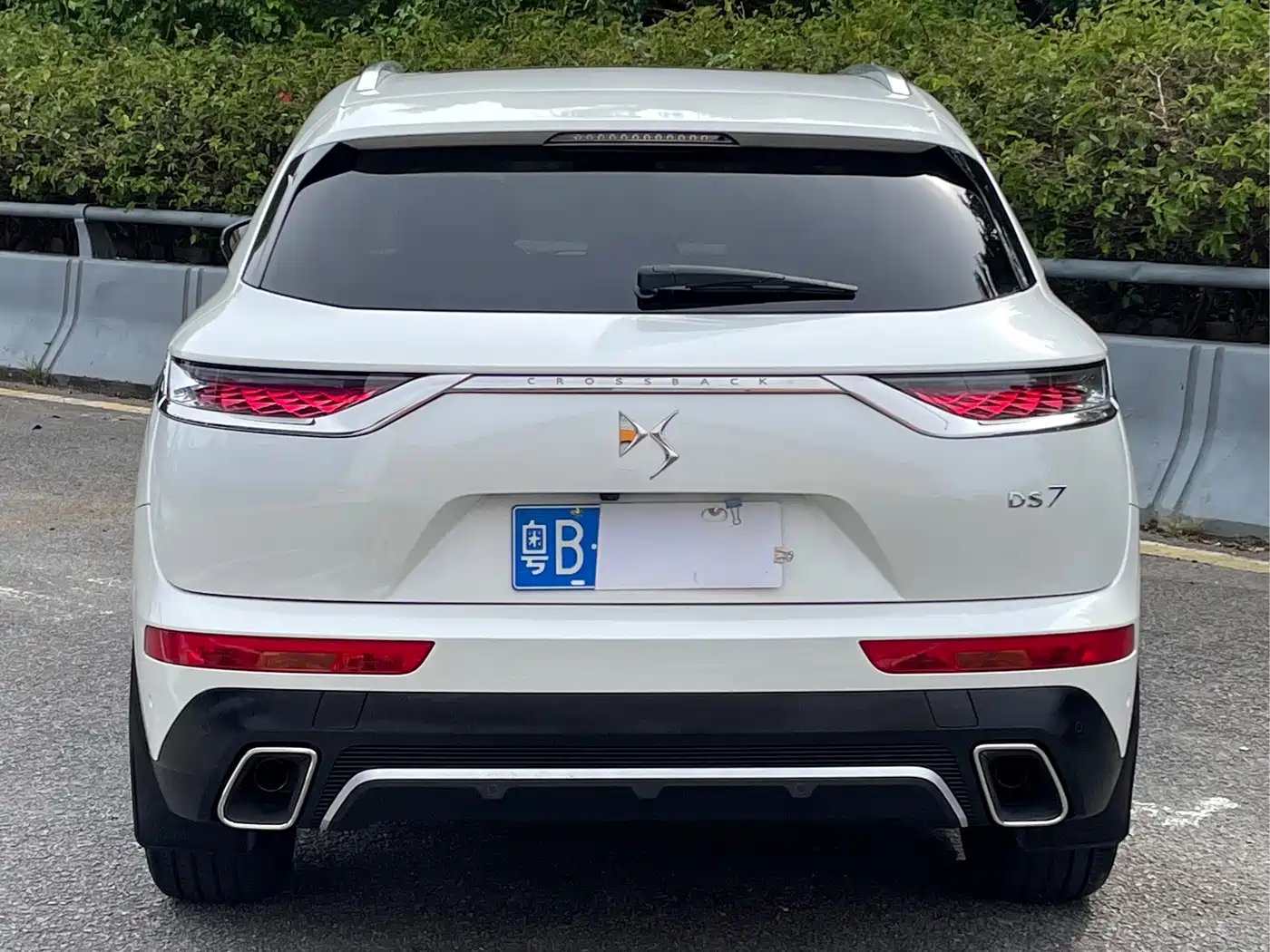 DS 7 2018 2018 45THP Rivoli Pioneer Edition