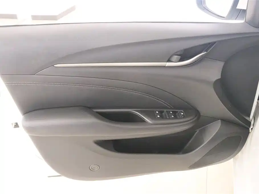 Buick Excelle 2015 18T Dual-Clutch Luxury фото 10